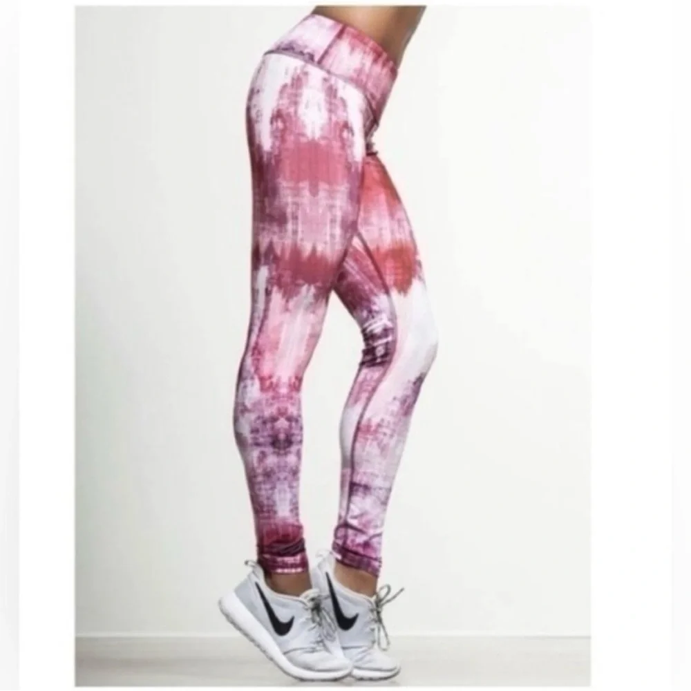 Alo Yoga Airbrush Leggings in Desert Sunset Size Medium - Picture 1 of 7